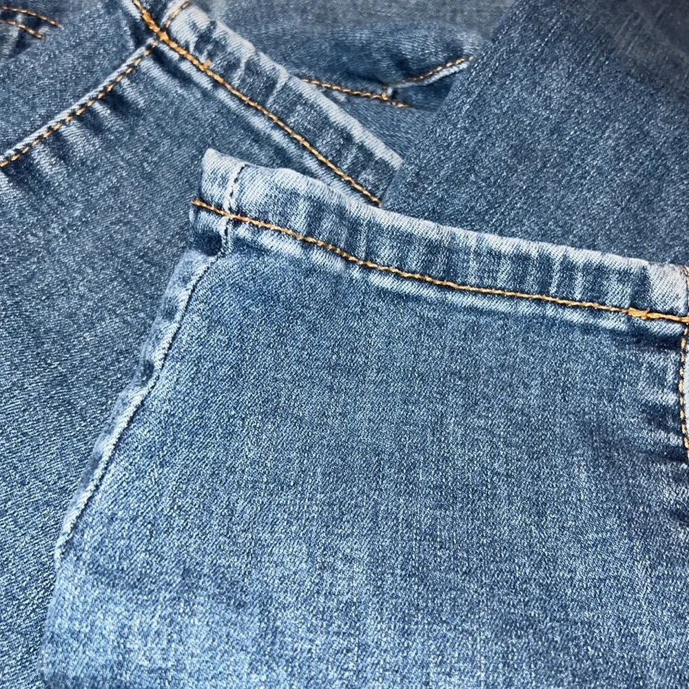 Banana Republic Women’s Skinny Fit 32/14. - Picture 4 of 7